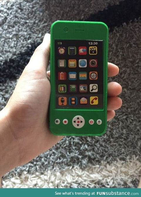 I told my dad that I want an iphone 6, he bought me this