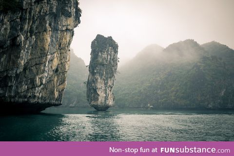 Ha long bay, vietnam