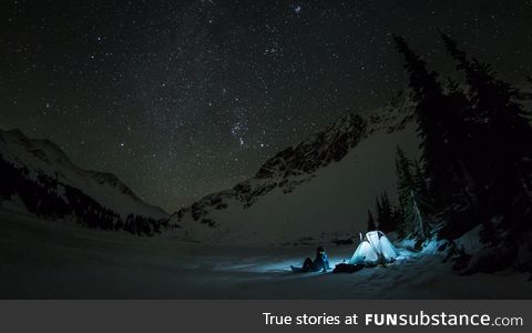 Camper alone with the universe