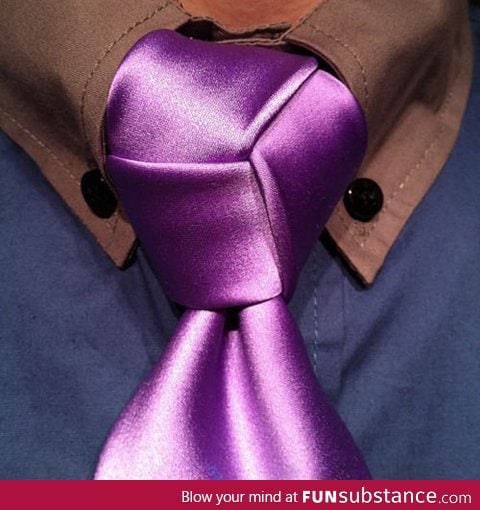 I prefer the Trinity Knot