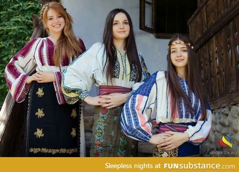 Romanian girls in traditional Romanian outfit