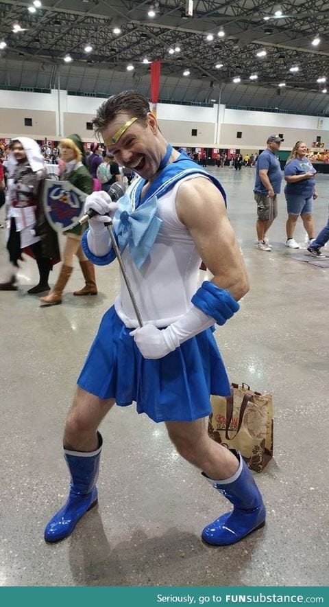 Sailor (Freddie) Mercury cosplay