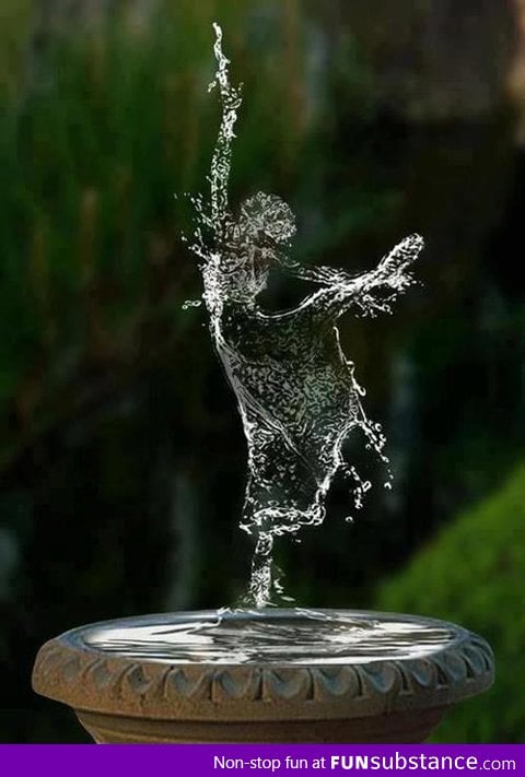 Ballerina Splash