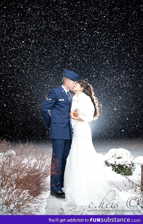 Nature lends a hand for a wedding photo highlight