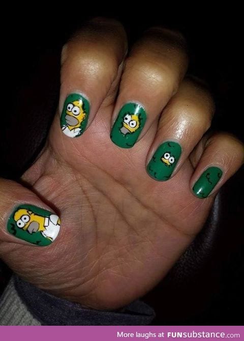 Homer in the hedge nails