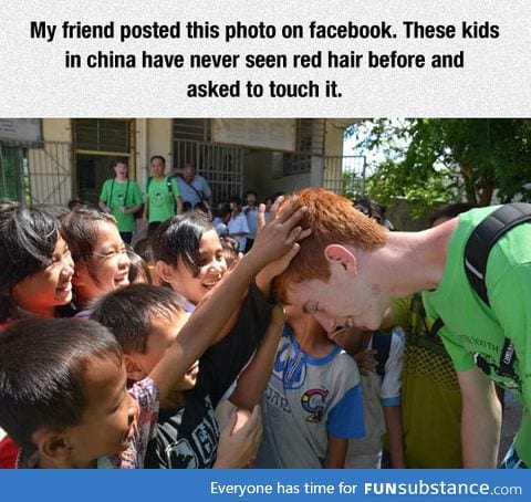 Children see red hair for the first time