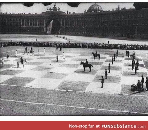 Real life chess, 1924