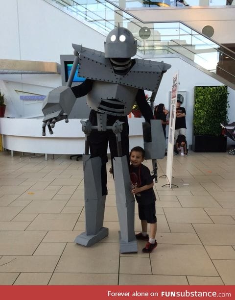 Iron Giant cosplay