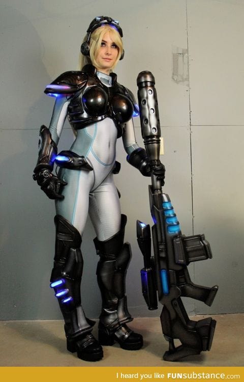 3D printed Nova cosplay for Blizzcon