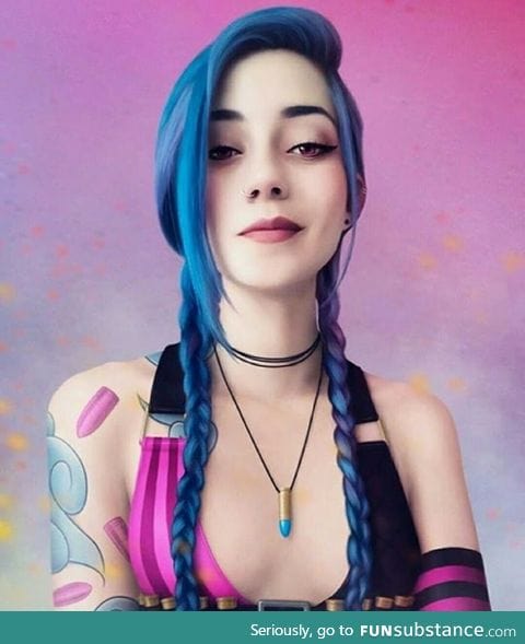 Jinx cosplay done right