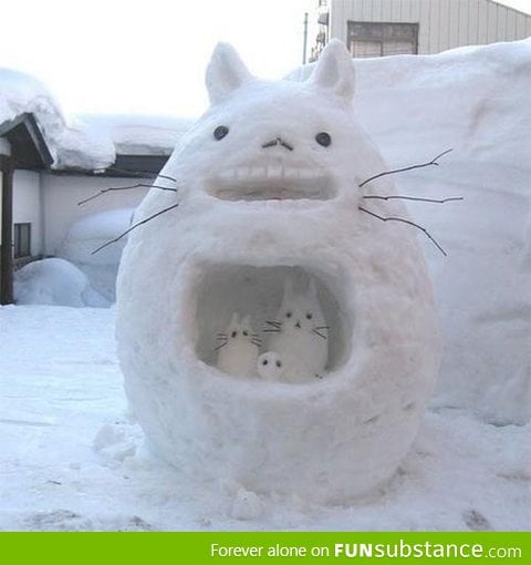 Totoro snowman