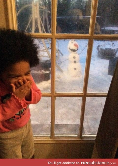 A man built Olaf in his yard for his daughter! Her reaction is priceless!