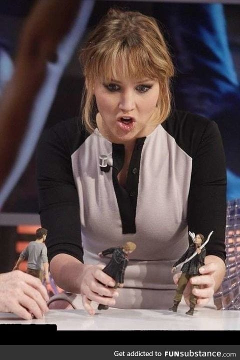 Leaked image of Jennifer Lawrence playing with herself!