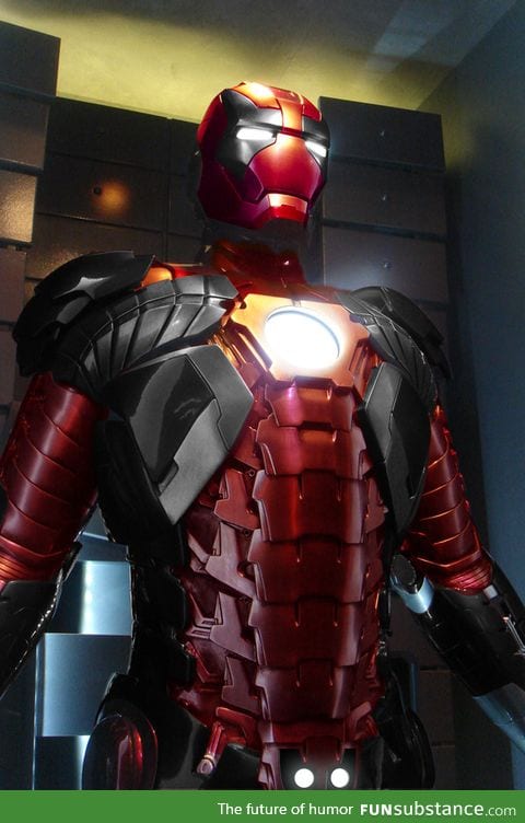 Ironpool: If Tony Stark Designed A Suit For Deadpool