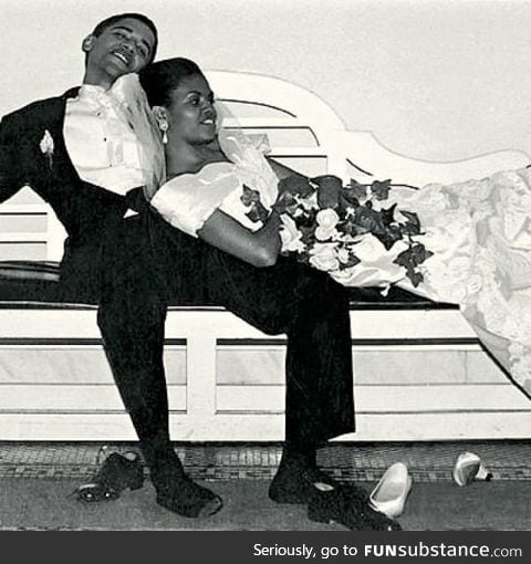 The Obamas' on their wedding day, 1992