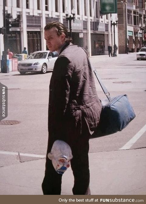 Heath Ledger in the dark knight without makeup