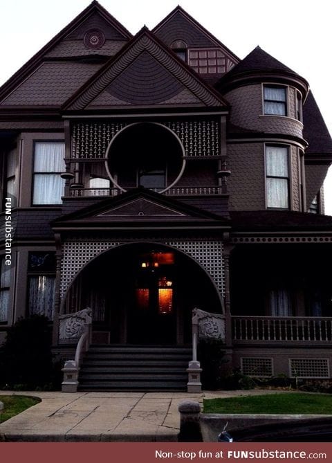 Victorian era house in Los Angeles