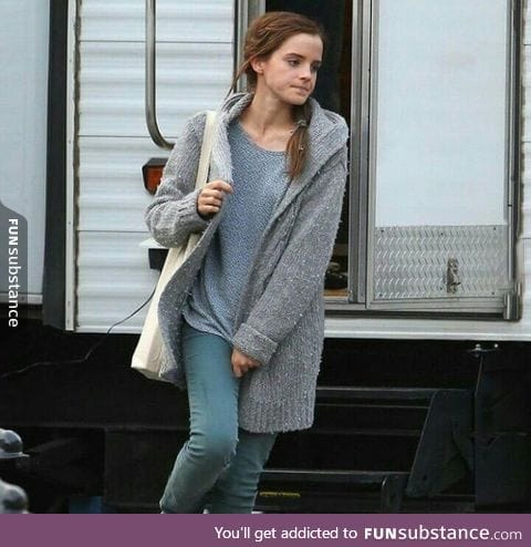 Emma Watson is pretty without make up too