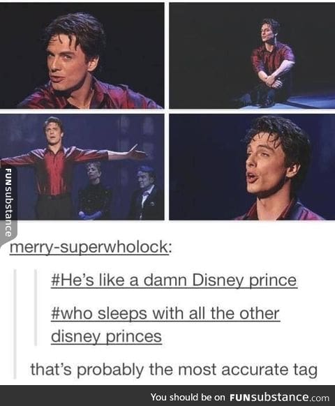 Ladies and gentlemen, John Barrowman!