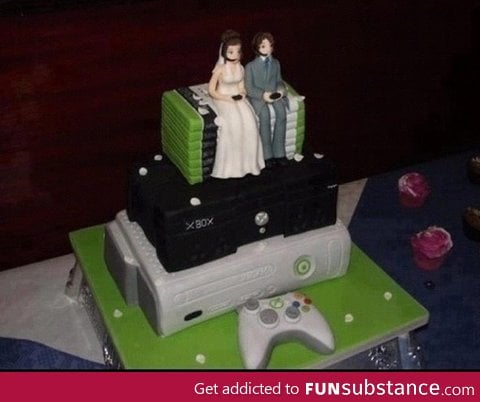 Dream cake for gamer couples