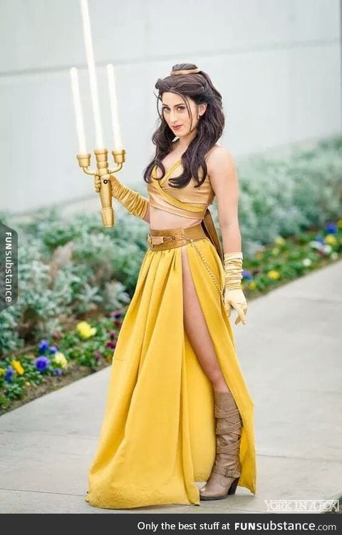 Belle Jedi Cosplay.