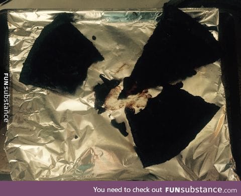 I accidentally made Vantablack when I forgot about my pizza