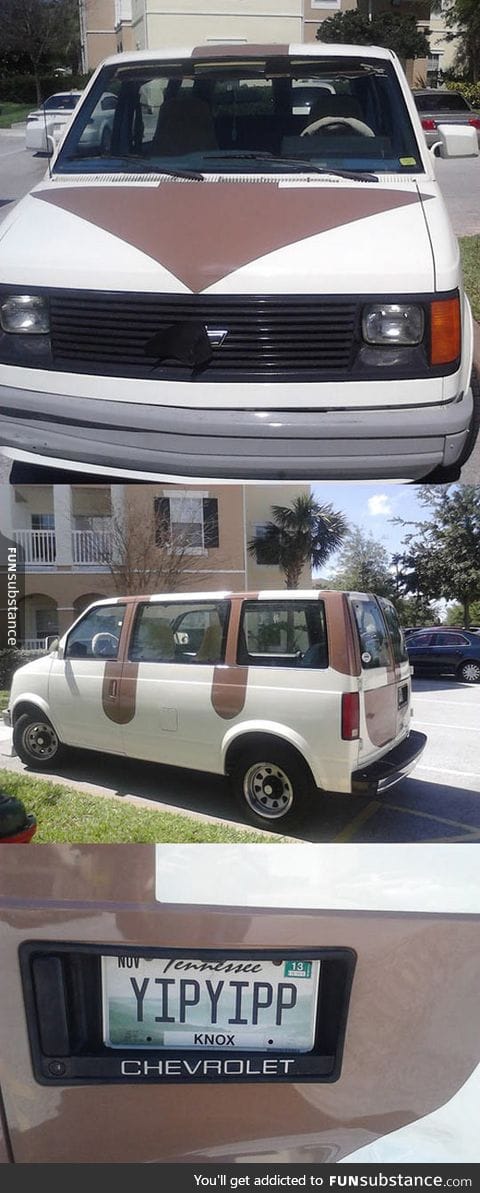 Quick guys, to the appa-mobile