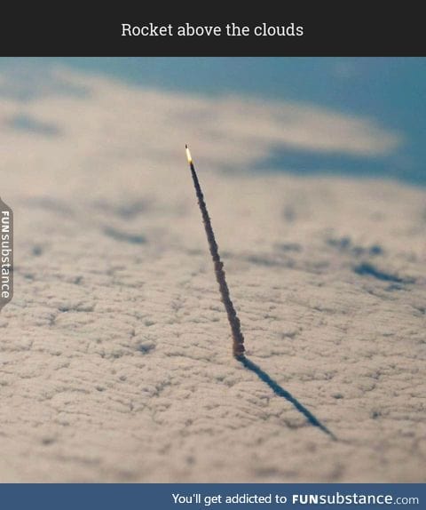 Amazing view of rocket leaving earth