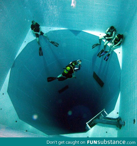 Nemo 33: The world's deepest swimming pool