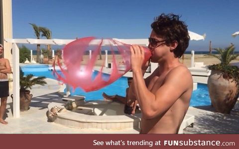 Capturing the first moment of a balloon popping?