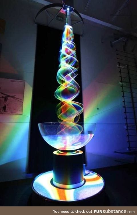 Kinetic light sculpture
