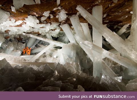 The Cave of Crystals in Mexico - people for scale