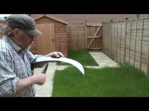 Video of a man cutting his lawn with a scythe is actually satisfying to watch