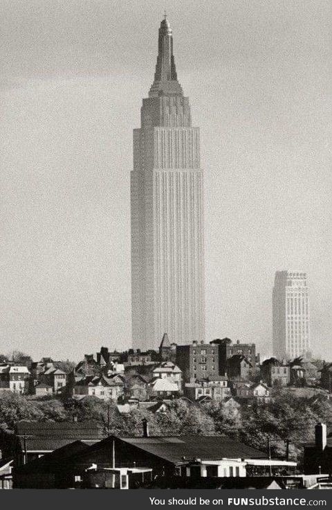 Manhattan skyline 1942