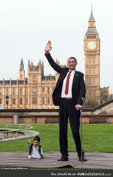 The tallest man next to the shortest man