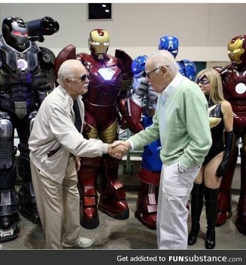 PsBattle: Stan Lee meeting Stan Lee