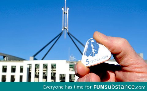 Australia's new $5 coin