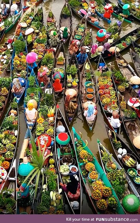 Floating farmer's market in Indonesia
