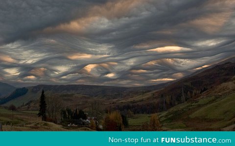 Crazy cloud formation