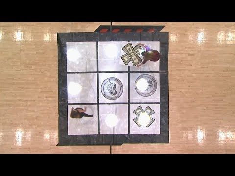 The most hilarious game of Tic-Tac-Toe ever