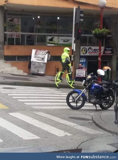 We in 2018, while this policeman is living in 3010