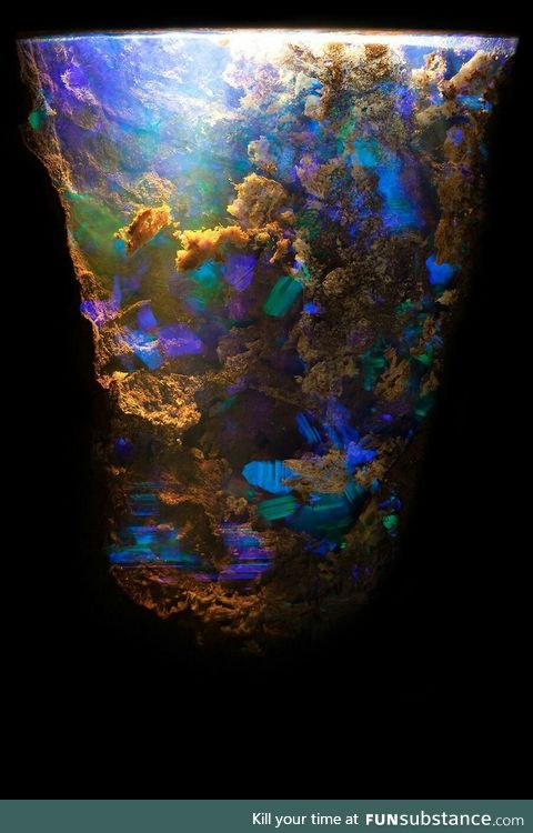 This opal stone