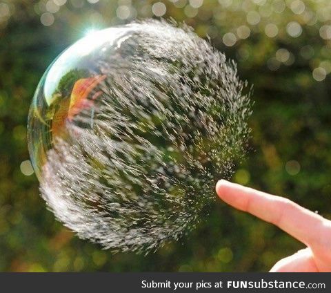 Bubble in mid burst