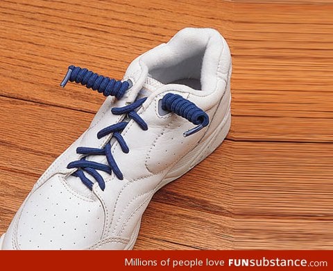 Remember when the 90's forgot how to shoelace?
