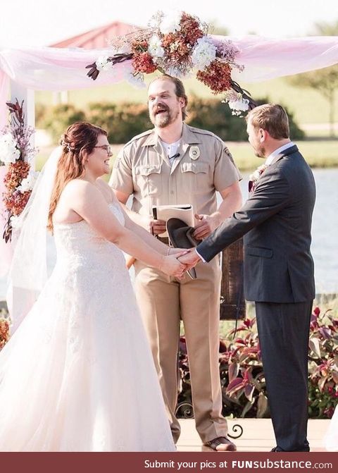David Harbour marrying a couple in his Stranger Things costume