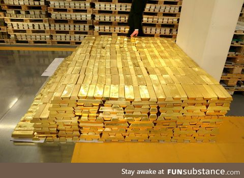 This is what ~$1.6 billion USD worth of gold looks like