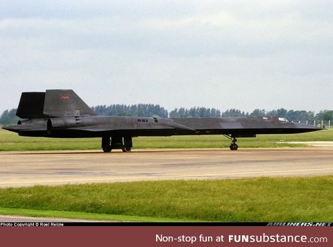 SR-71A 61-7979 about to depart on a recon mission from RAF Mildenhall 27/7/84