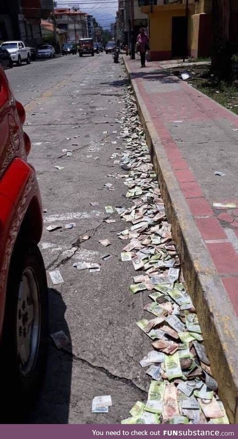 The banknotes of Venezuela