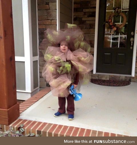 This kid was a fart for Halloween