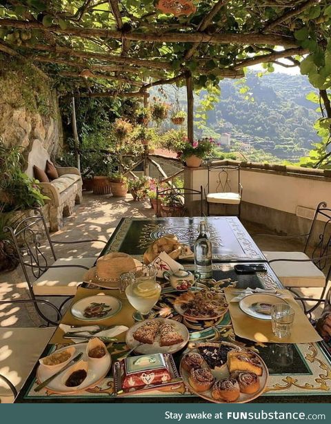 A cozy place in Amalfi, Italy